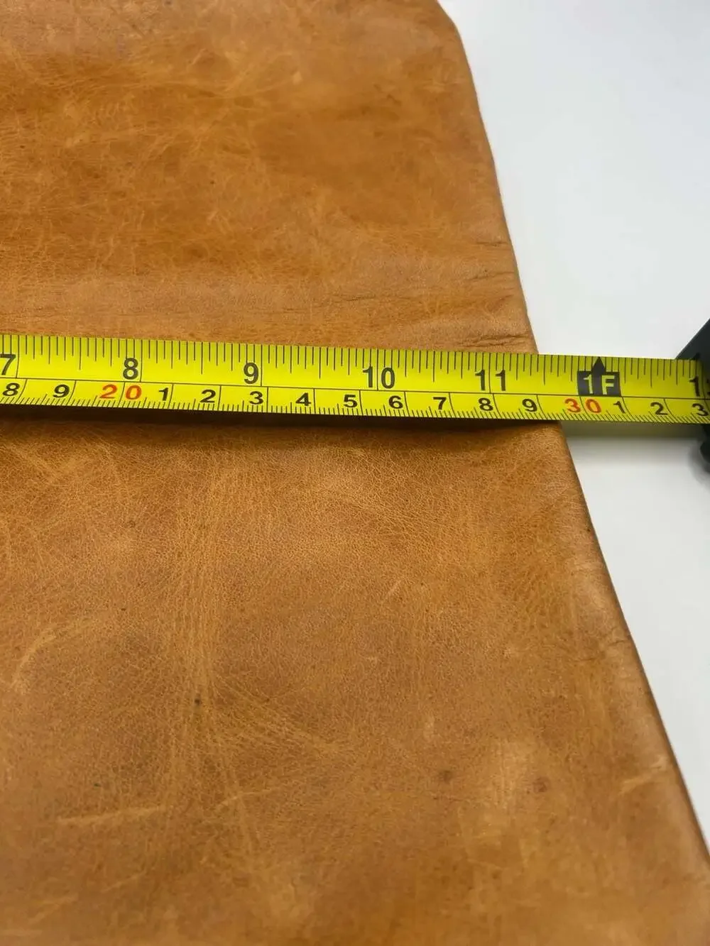 Ceri Hoover Nashville Two-Tone Leather Zippered Folio Clutch